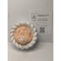 СОЕВА СВЕЩ В ГИПСОКЕРАМИКА-КОШ С ЦВЕТЕ